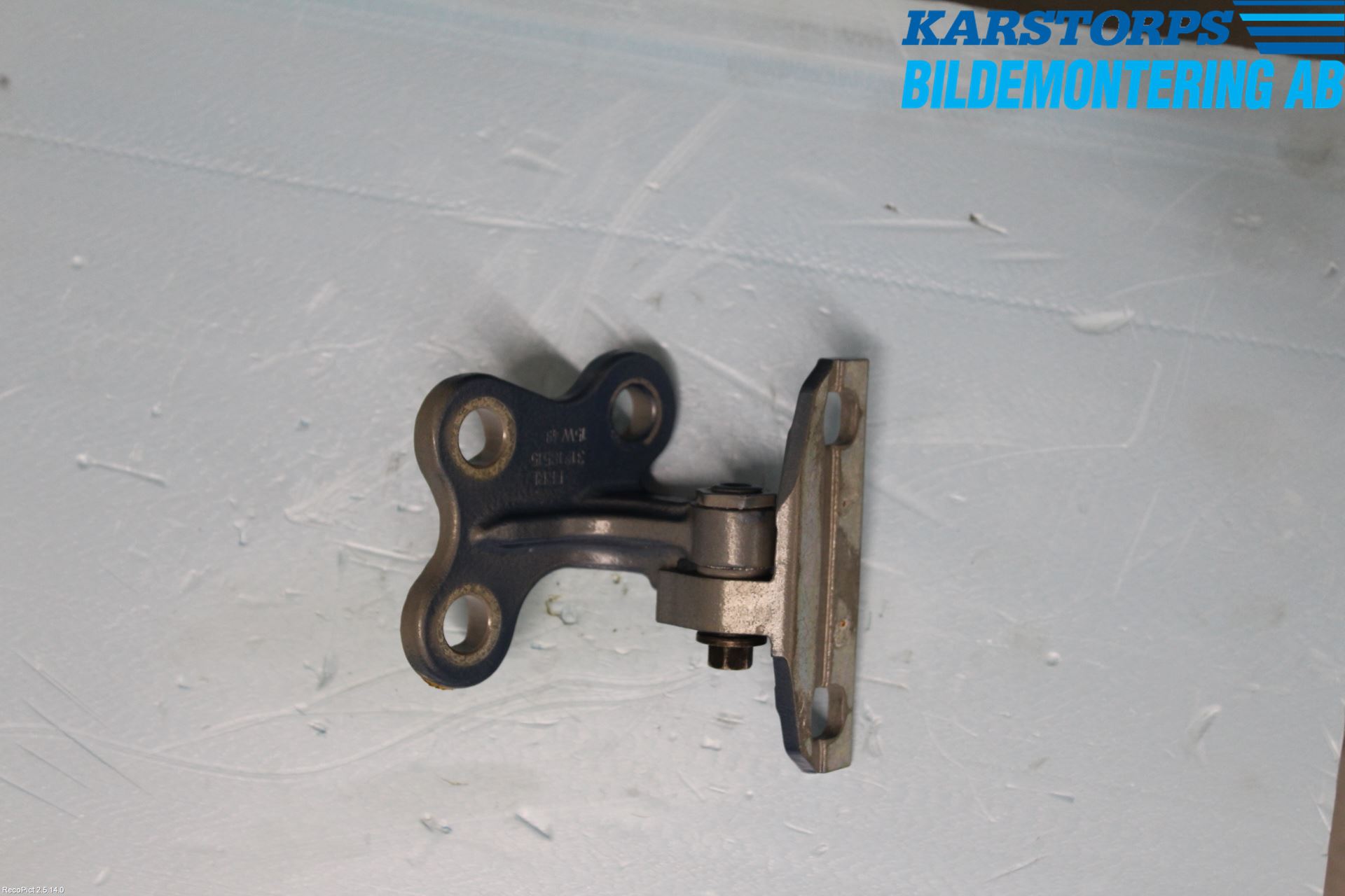 Volvo S60 14-18 Dörrgångjärn