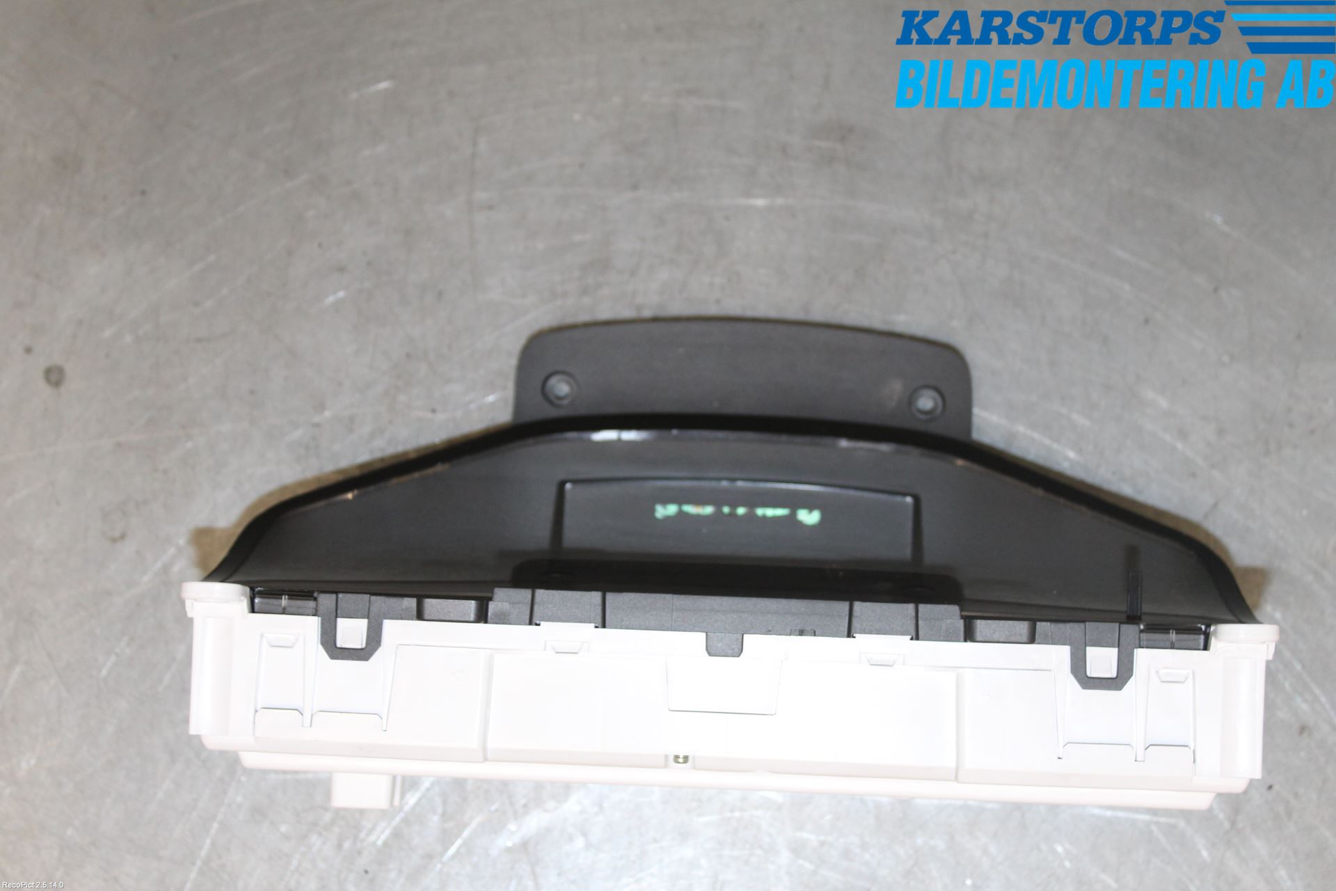 Volvo XC70 08-13 Instrument Komb