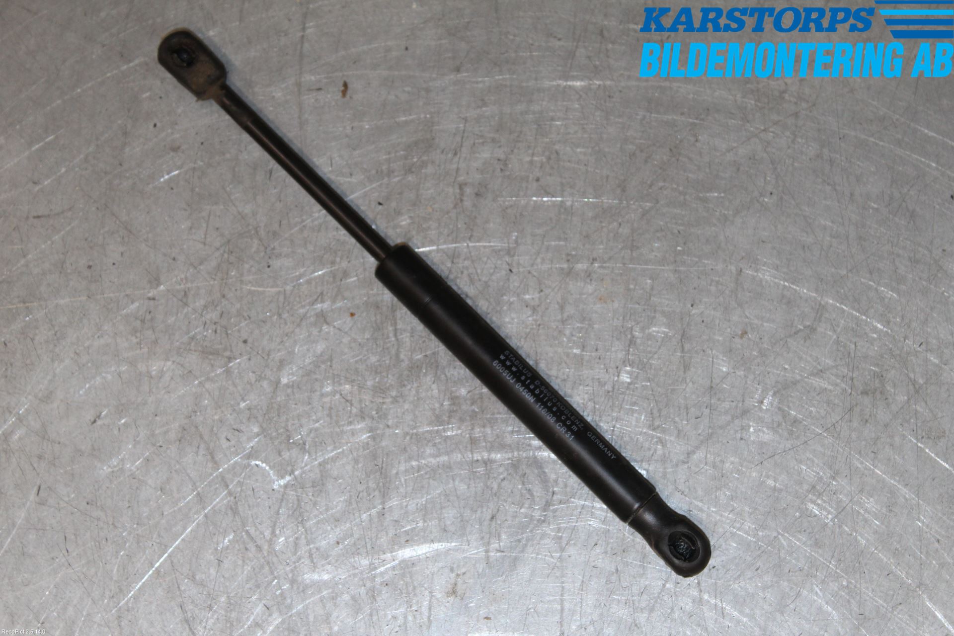 Volvo XC70 08-13 Gasfjäder Motorhuv