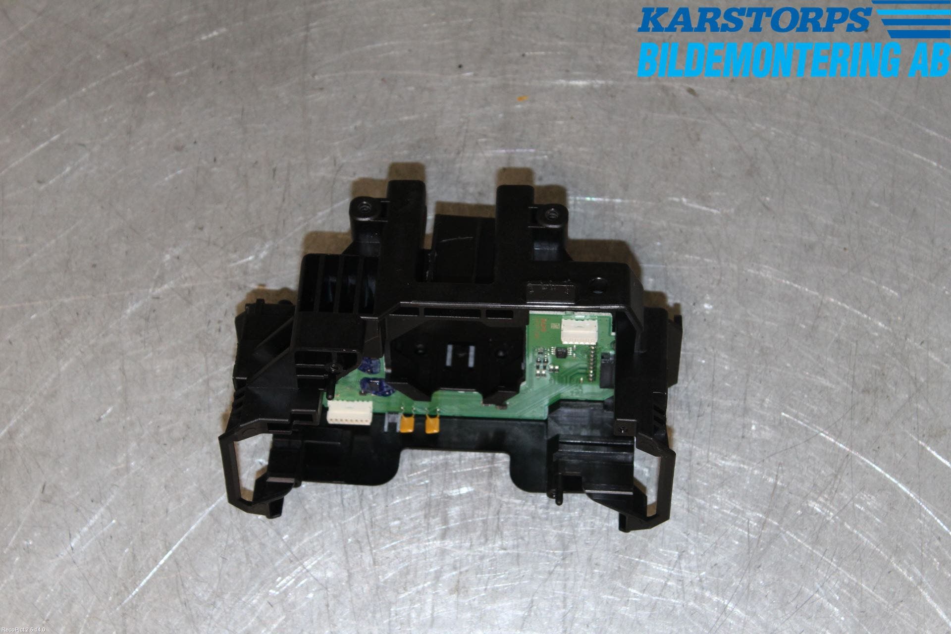 Volvo XC60 14-17 Spak Konsoll-Fäste