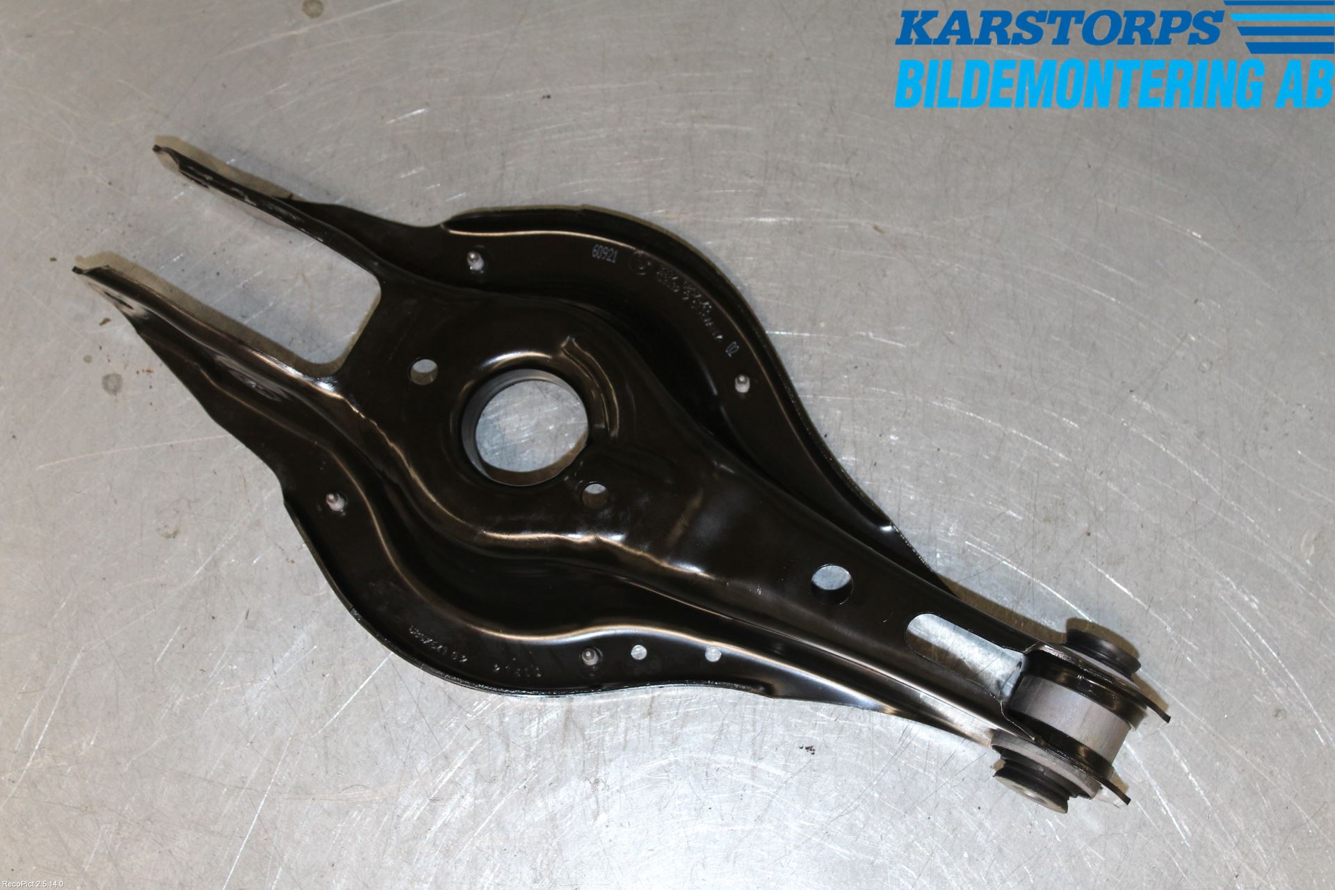 BMW 1 F20/F21 11-19 Bärarm Bak Höger