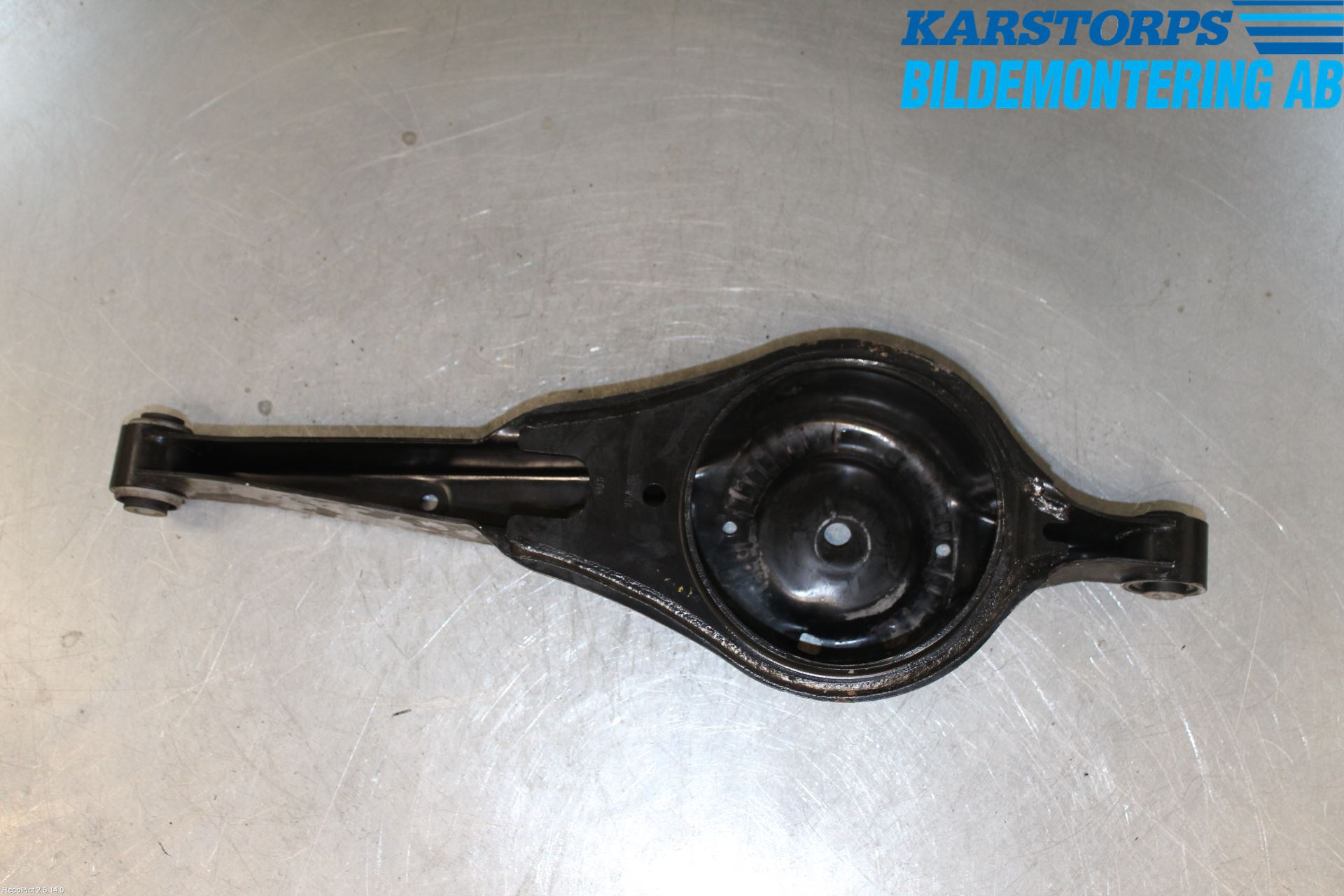 Volvo S60 14-18 Bärarm Bak Vänster