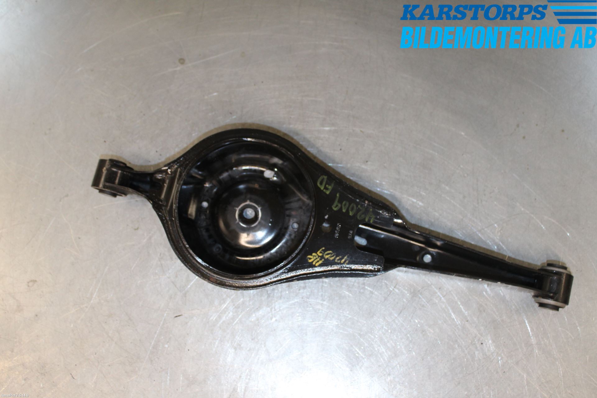 Volvo S60 14-18 Bärarm Bak Höger