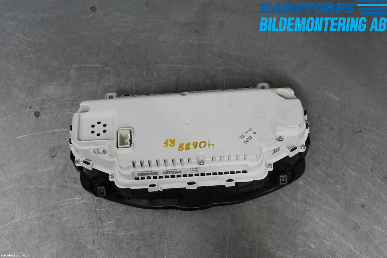 Volvo V40 CROSS COUNTRY 13-19 Instrument Komb
