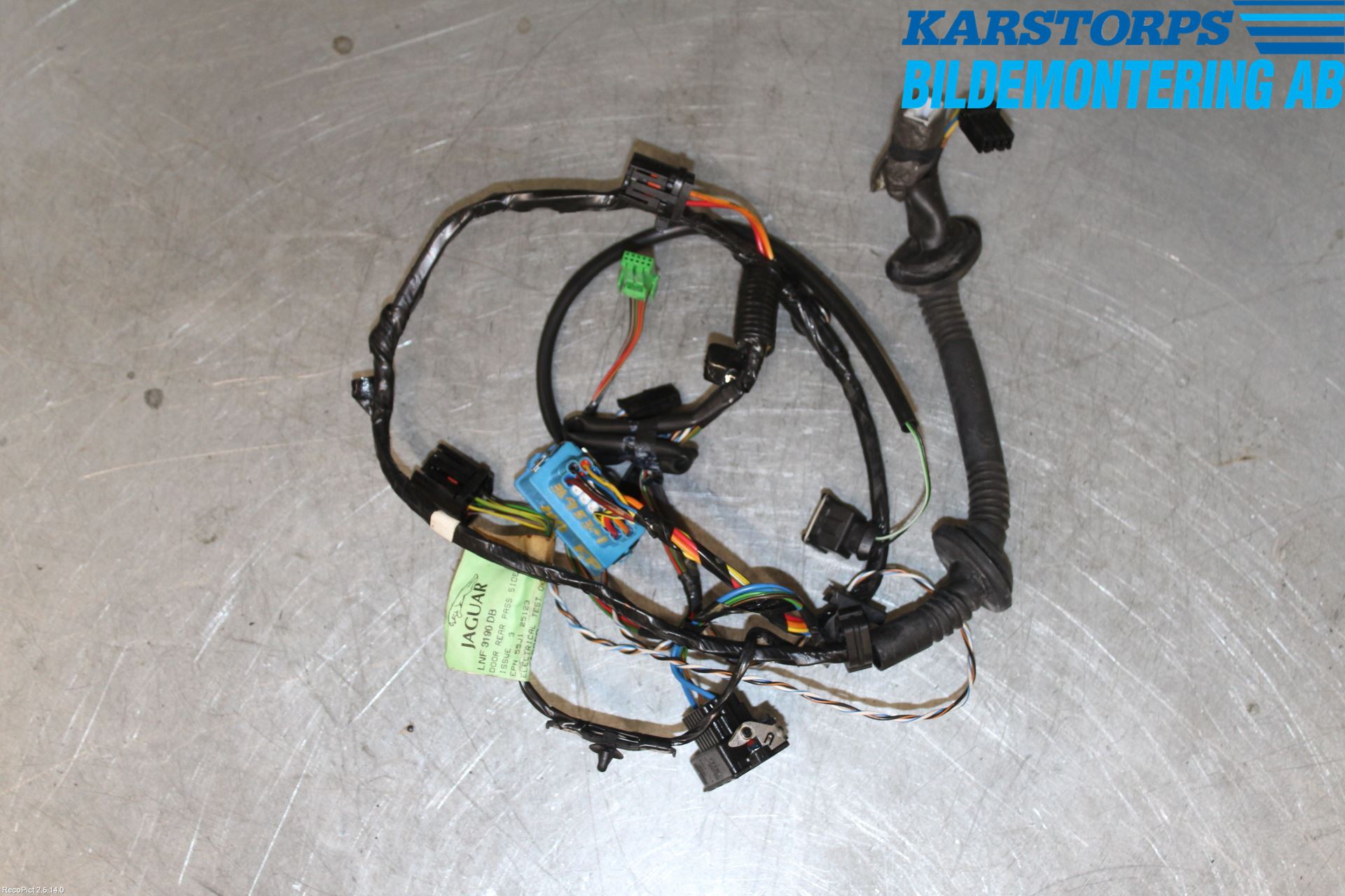 Jaguar XJ X308        98-02 Kabelhärva