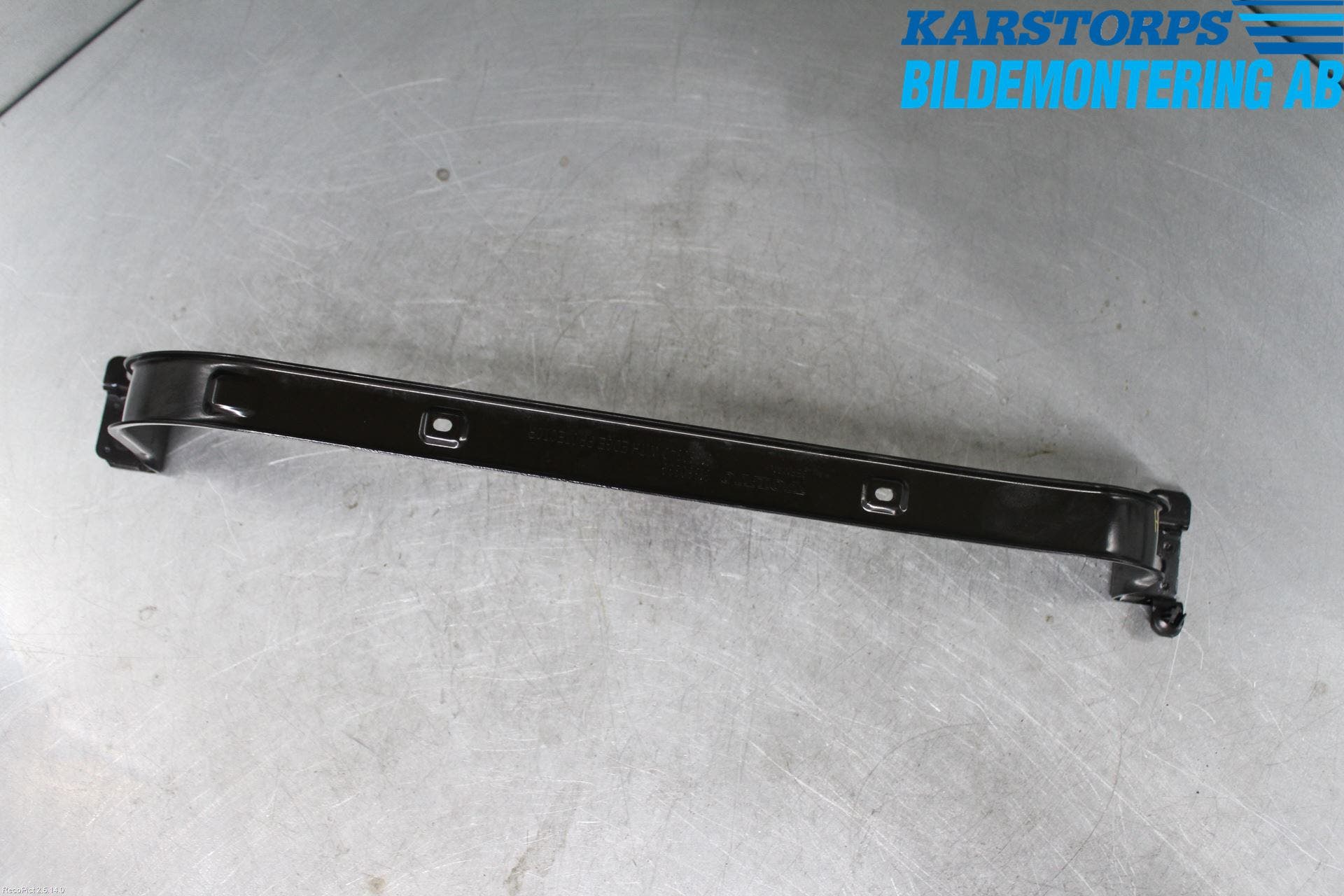 Volvo V60 CROSS COUNTRY 16-18 Bränsletanksband