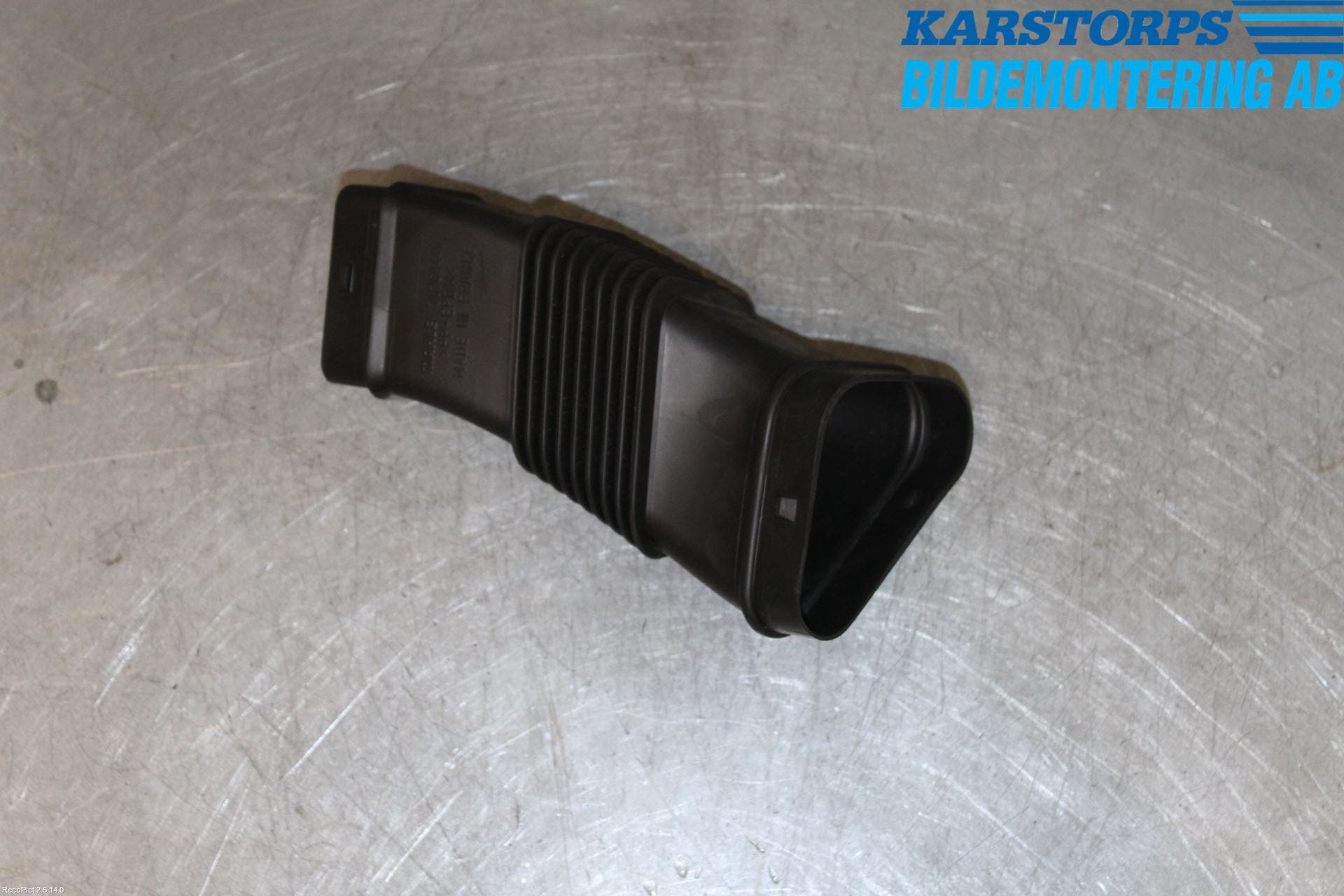 Volvo V60 CROSS COUNTRY 16-18 Förg-Bälg-Rör Mot Luftr