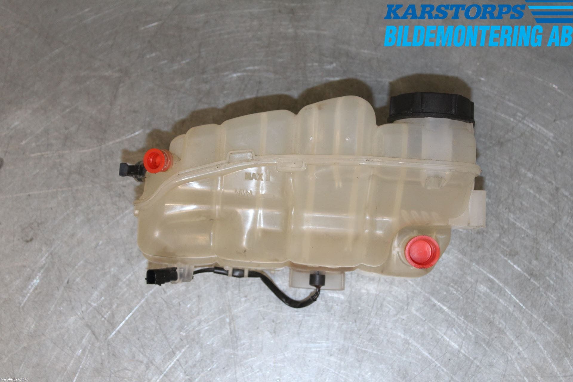 Volvo V40 CROSS COUNTRY 13-19 Expansionstank