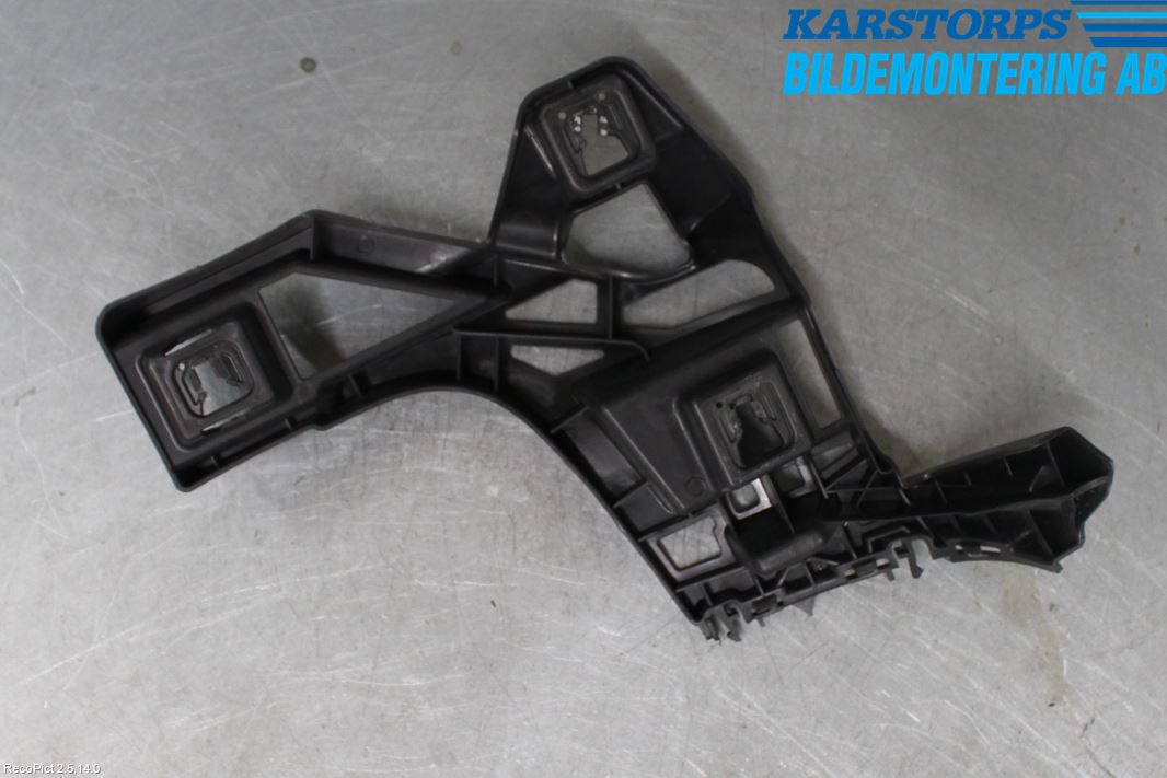 Mercedes-Benz MB GL/GLS-KLASS (X166) 12-19 Stötfångarfäste Bak Hö