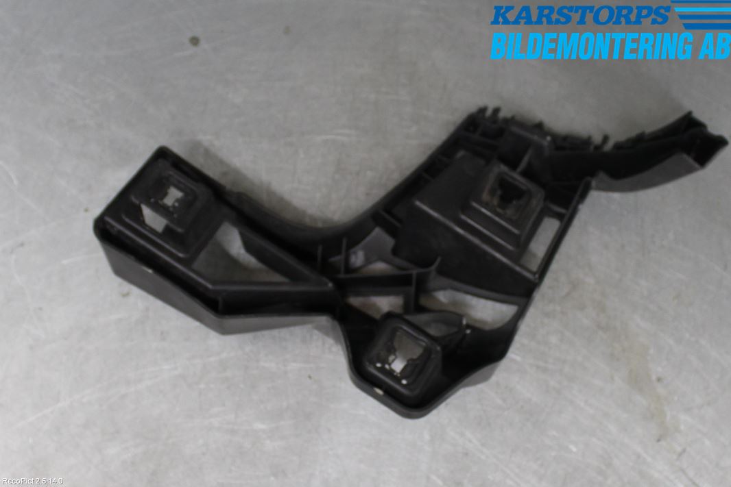 Mercedes-Benz MB GL/GLS-KLASS (X166) 12-19 Stötfångarfäste Bak Vä