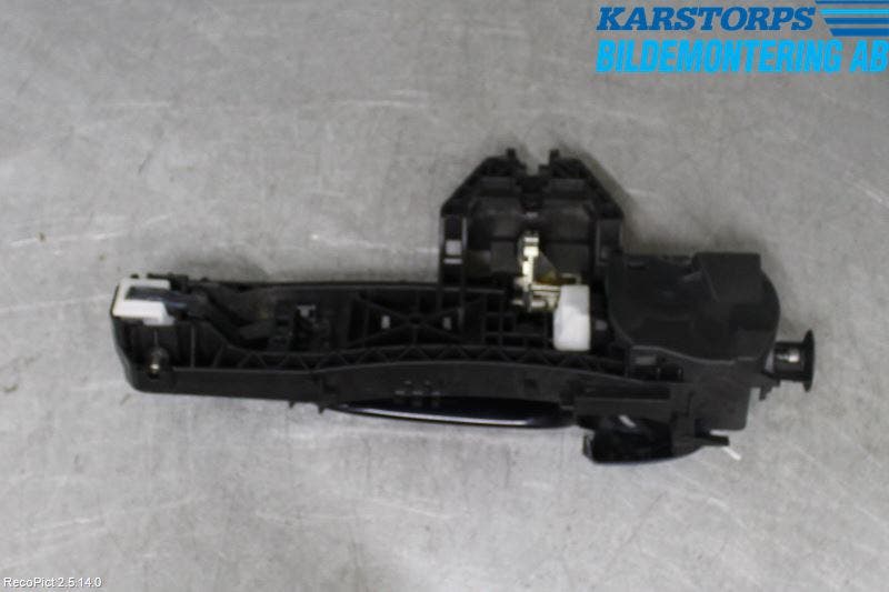 Mercedes-Benz MB E-KLASS (W212) 09-16 Dörrhandtag Yttre Vä