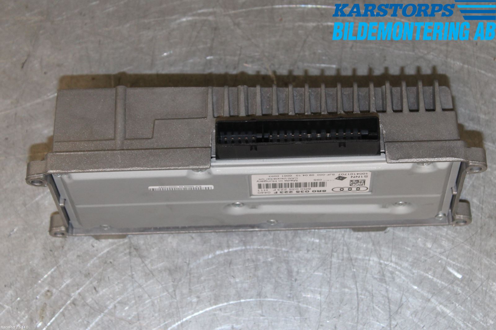 Audi A4/S4 08-11 Radio-Stereo Förstärkare