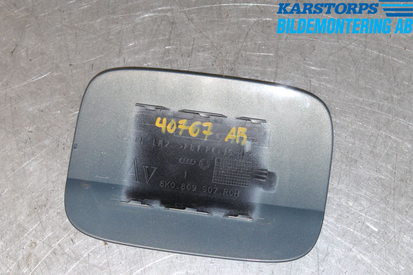 Audi A4/S4 08-11 Tanklucka