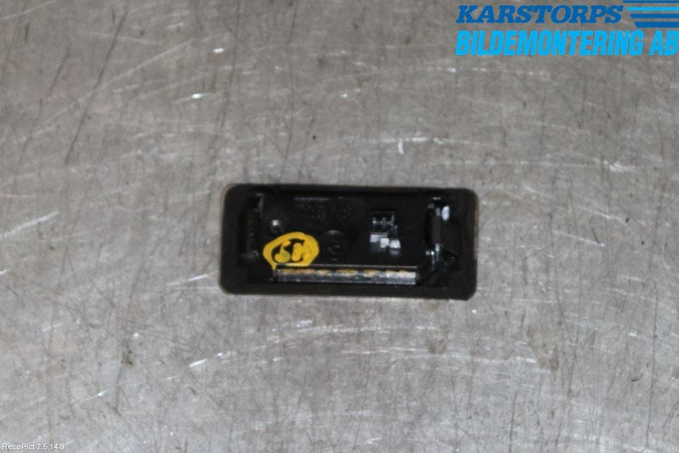 BMW X3 F25 10-17 Skylt Belysning