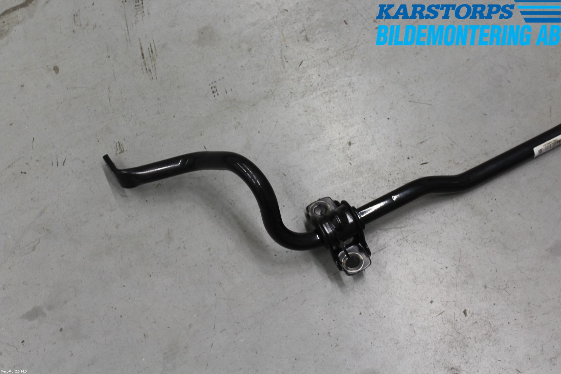 Volvo V40 CROSS COUNTRY 13-19 Krängningshämmare Fram