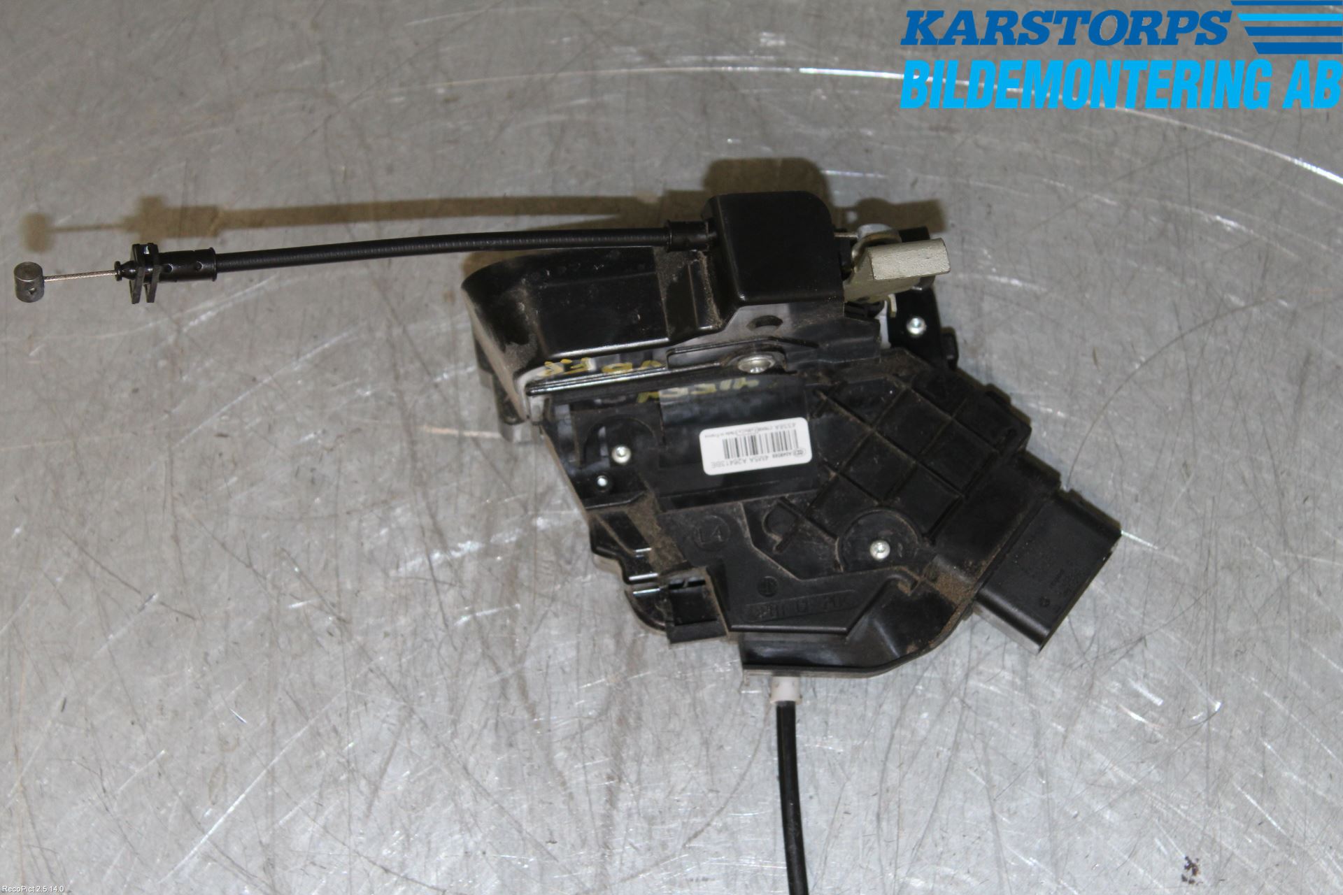 Ford FOCUS 08-11 Låskista-Dörrlås