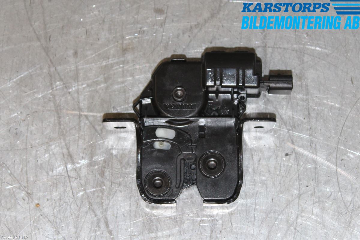 Renault CAPTUR 13-19 Låskista Baklucka