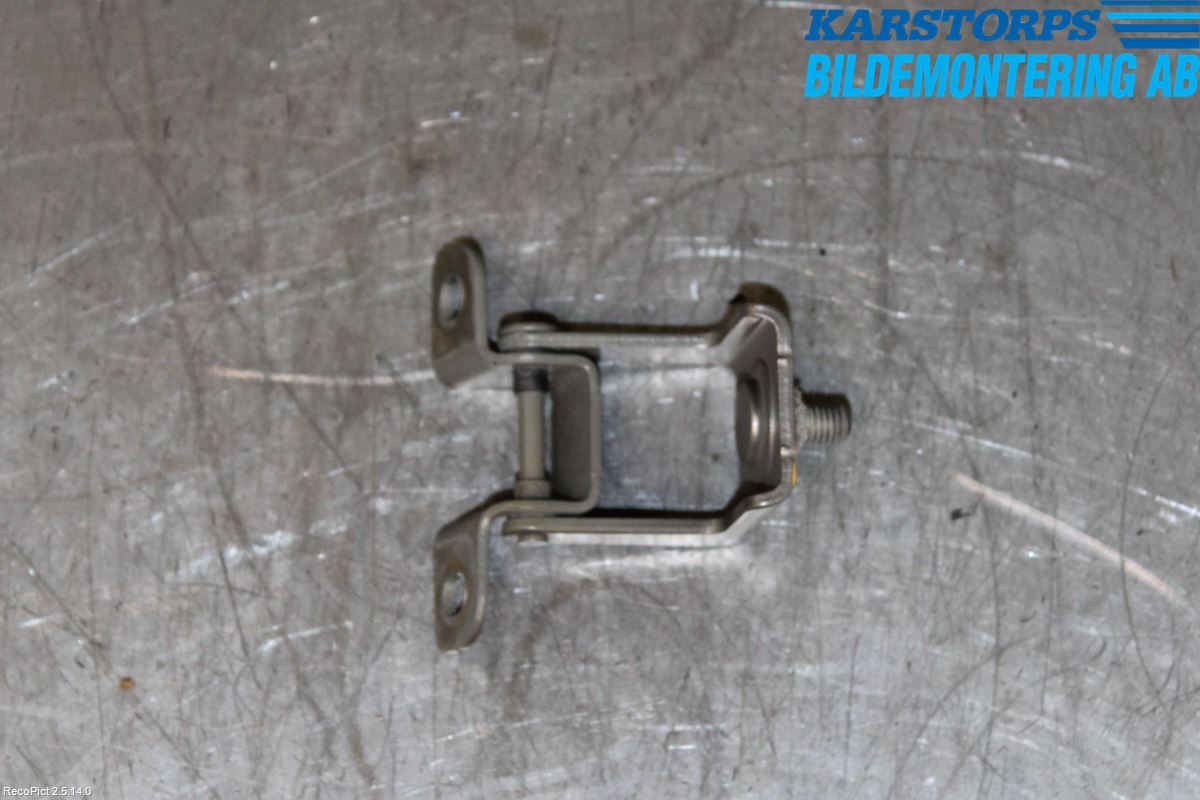 Renault CAPTUR 13-19 Bakluckegångjärn Hö