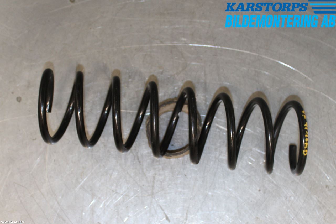 Volvo V40 12-19 Fjäder Bak