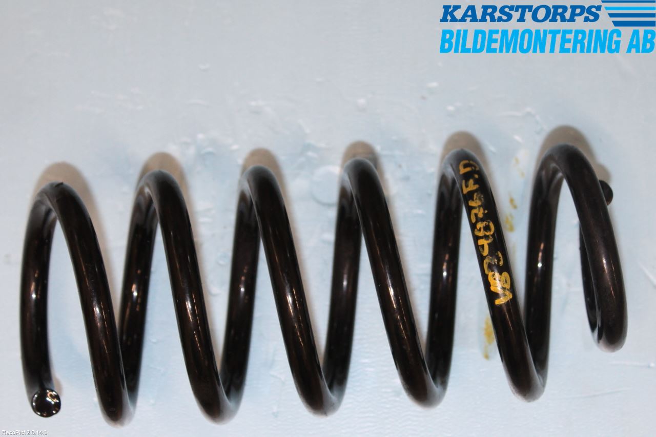 Renault CLIO IV 12-16 Fjäder Bak