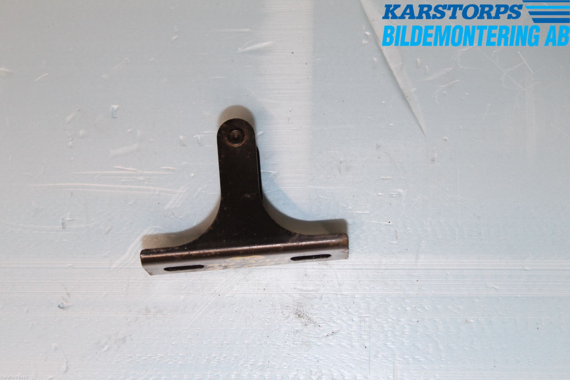 Jaguar XK8/XKR   96-06 Huvlås