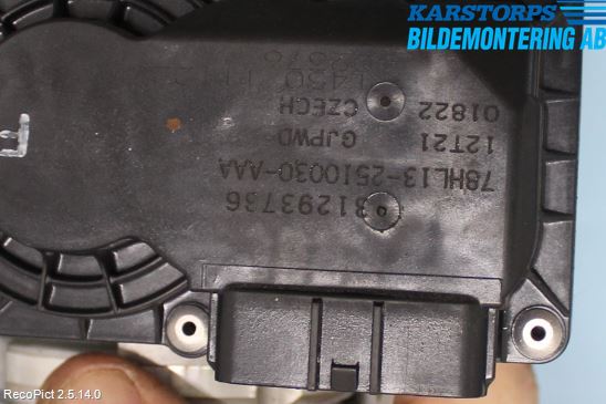 Volvo V40 12-19 Injspjällhus