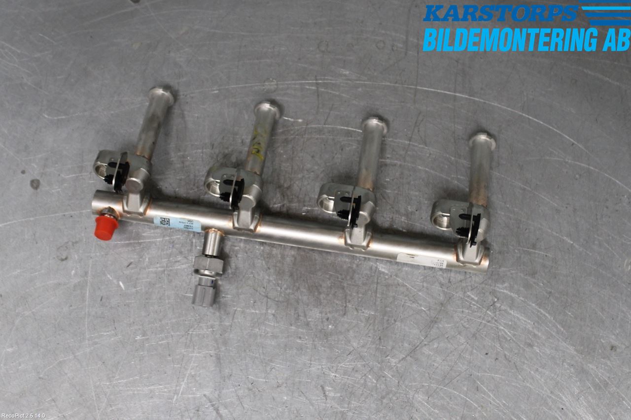 Volvo V40 12-19 Injspridarrör