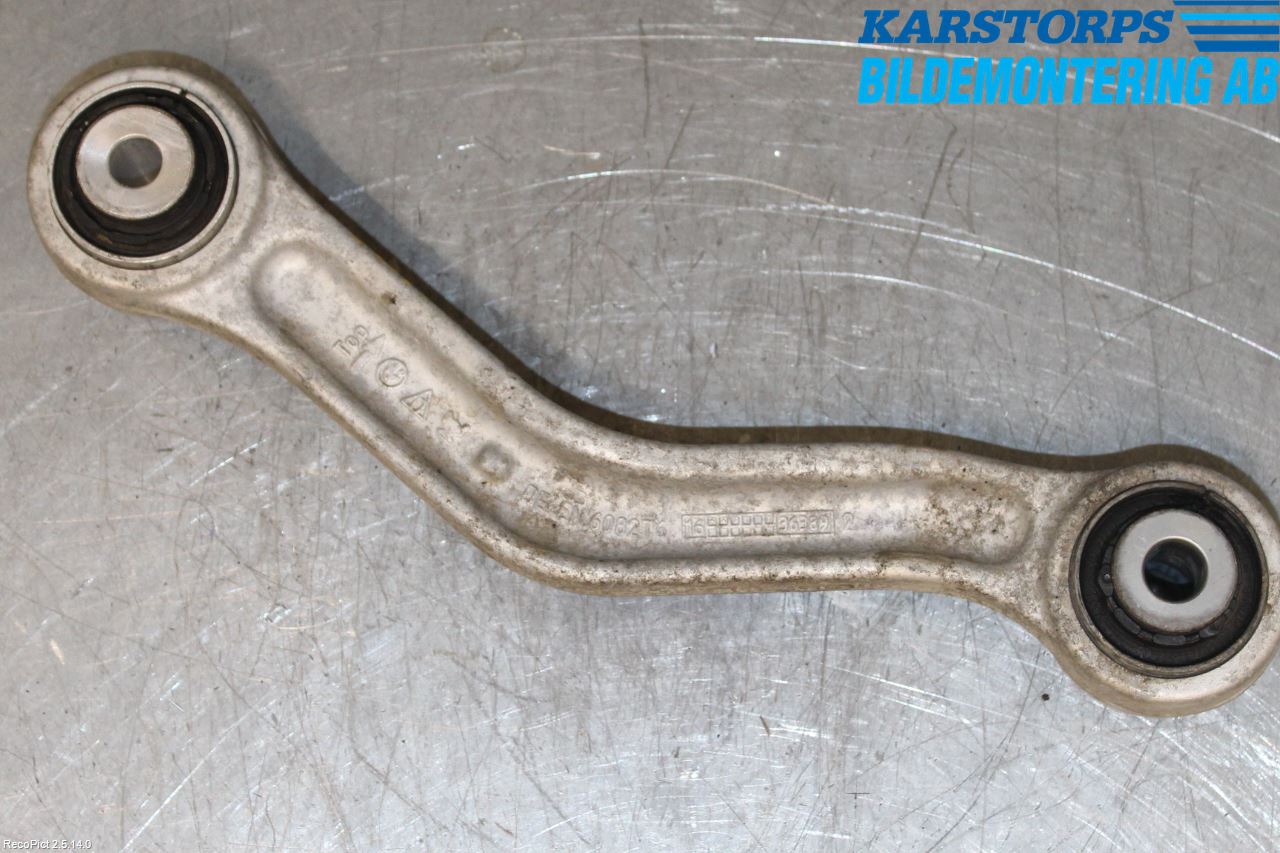 BMW 5 F10/F11/F18 09-17 Bärarm Bak Övre Höger