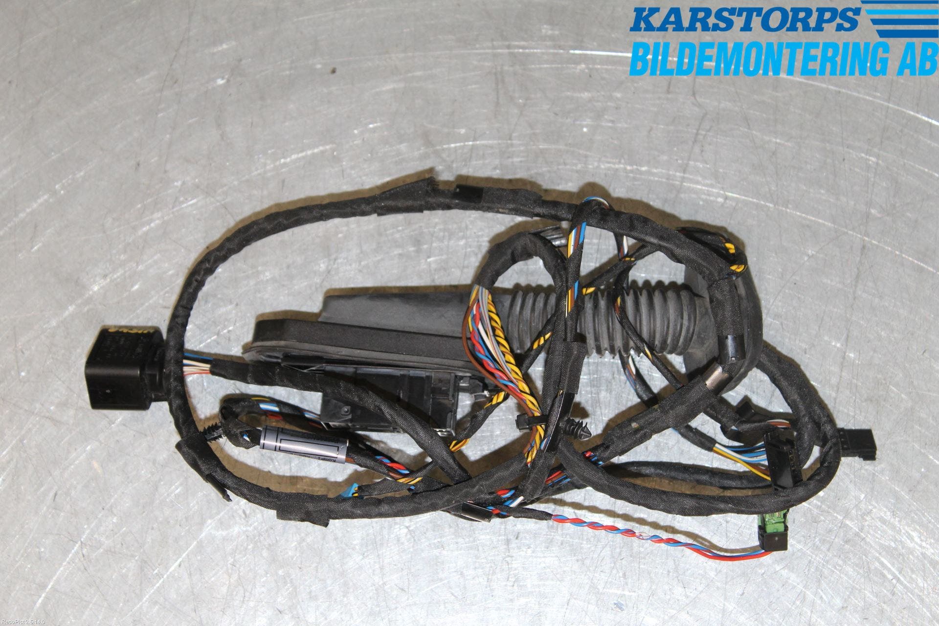 BMW 5 E60/61 Sed/Tou 02-10 Kabelhärva