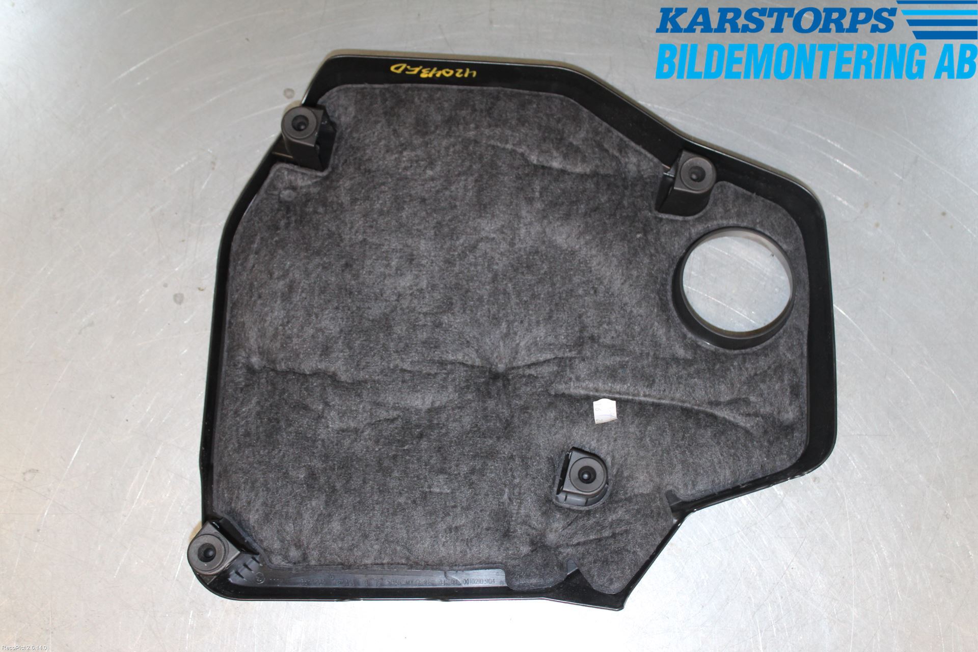 BMW 5 F10/F11/F18 09-17 Motorkåpa