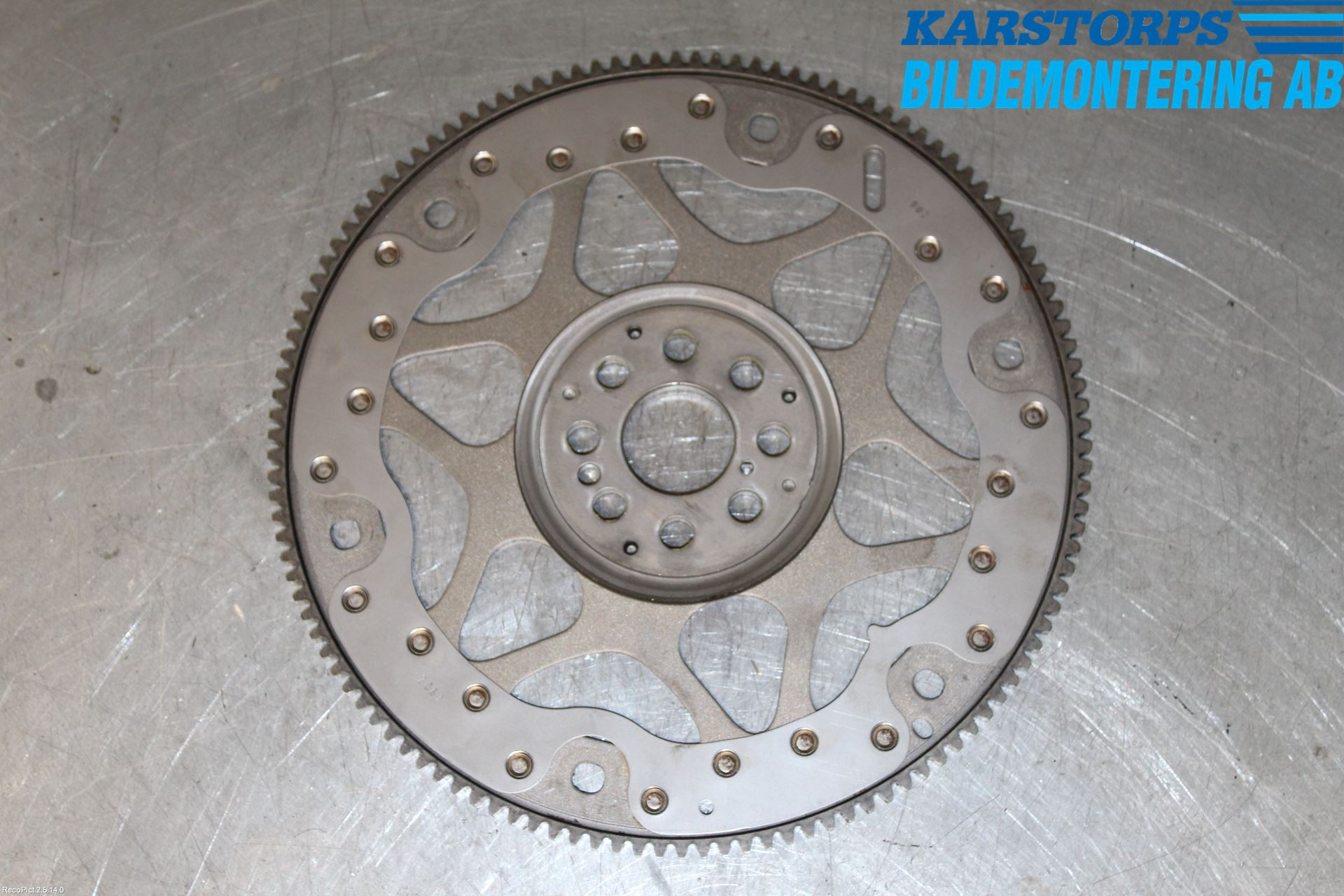 BMW 5 F10/F11/F18 09-17 Svänghjul Aut