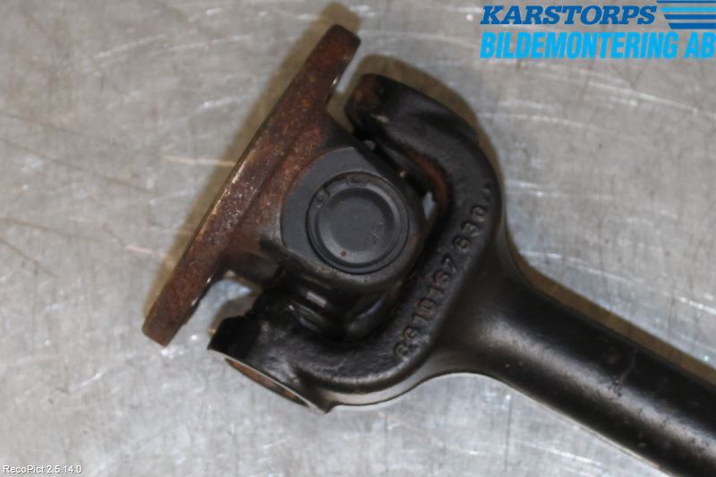 Jaguar XK8/XKR   96-06 Drivaxel Bak Höger