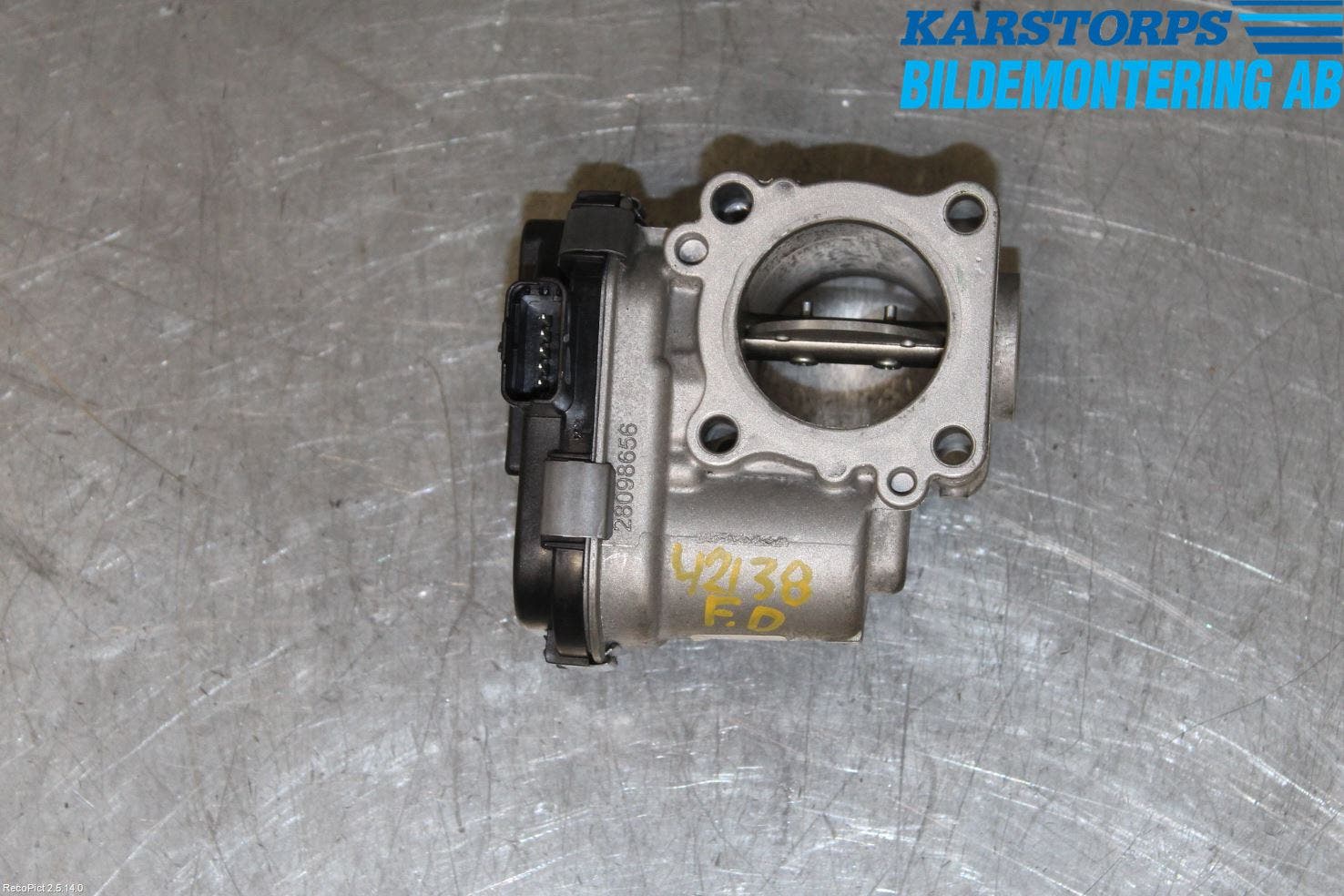 Volvo V40 12-19 Injspjällhus