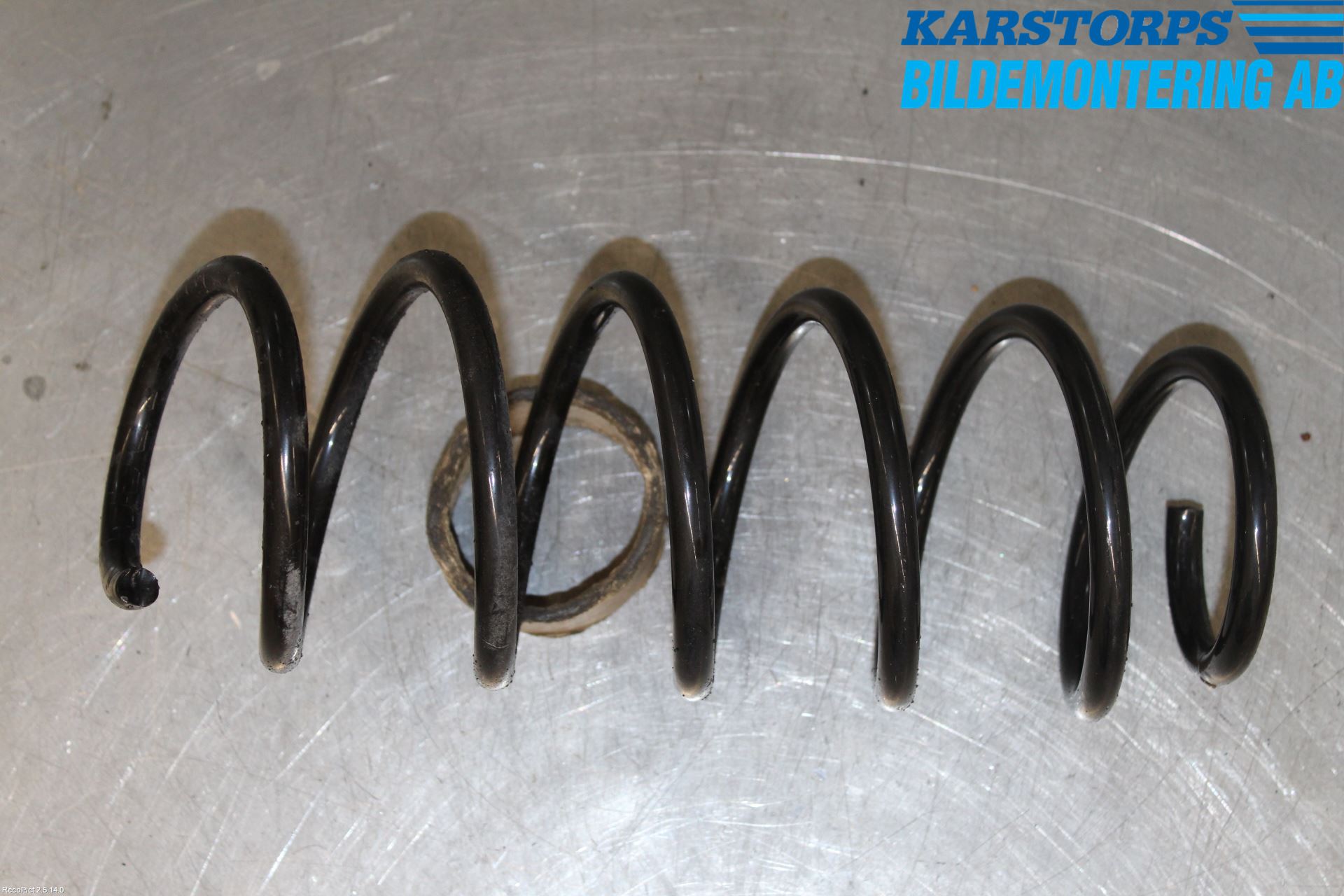 Volvo V70 14-16 Fjäder Fram