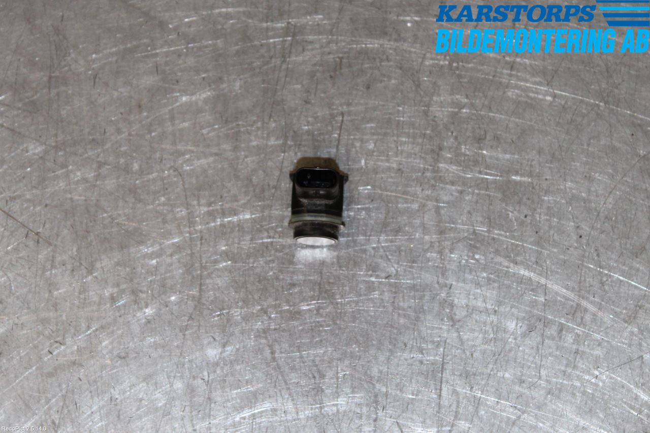 Volvo V40 12-19 Parkeringshjälp Backsensor