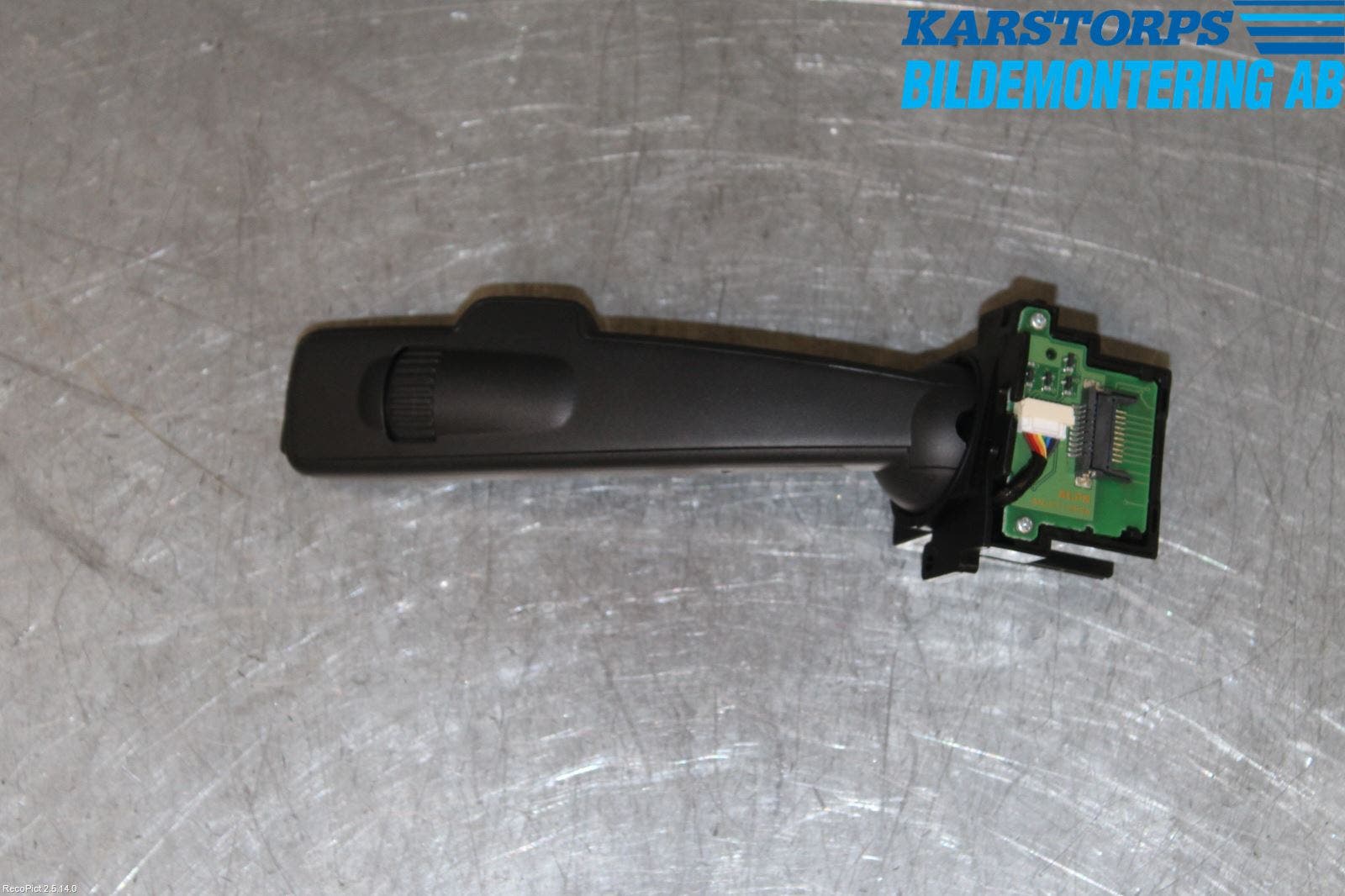 Volvo V40 12-19 Spak Torkar-Spolomk