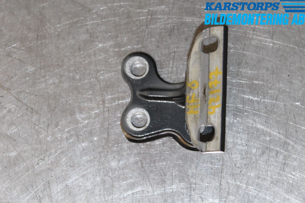 Volvo V60 14-18 Dörrgångjärn