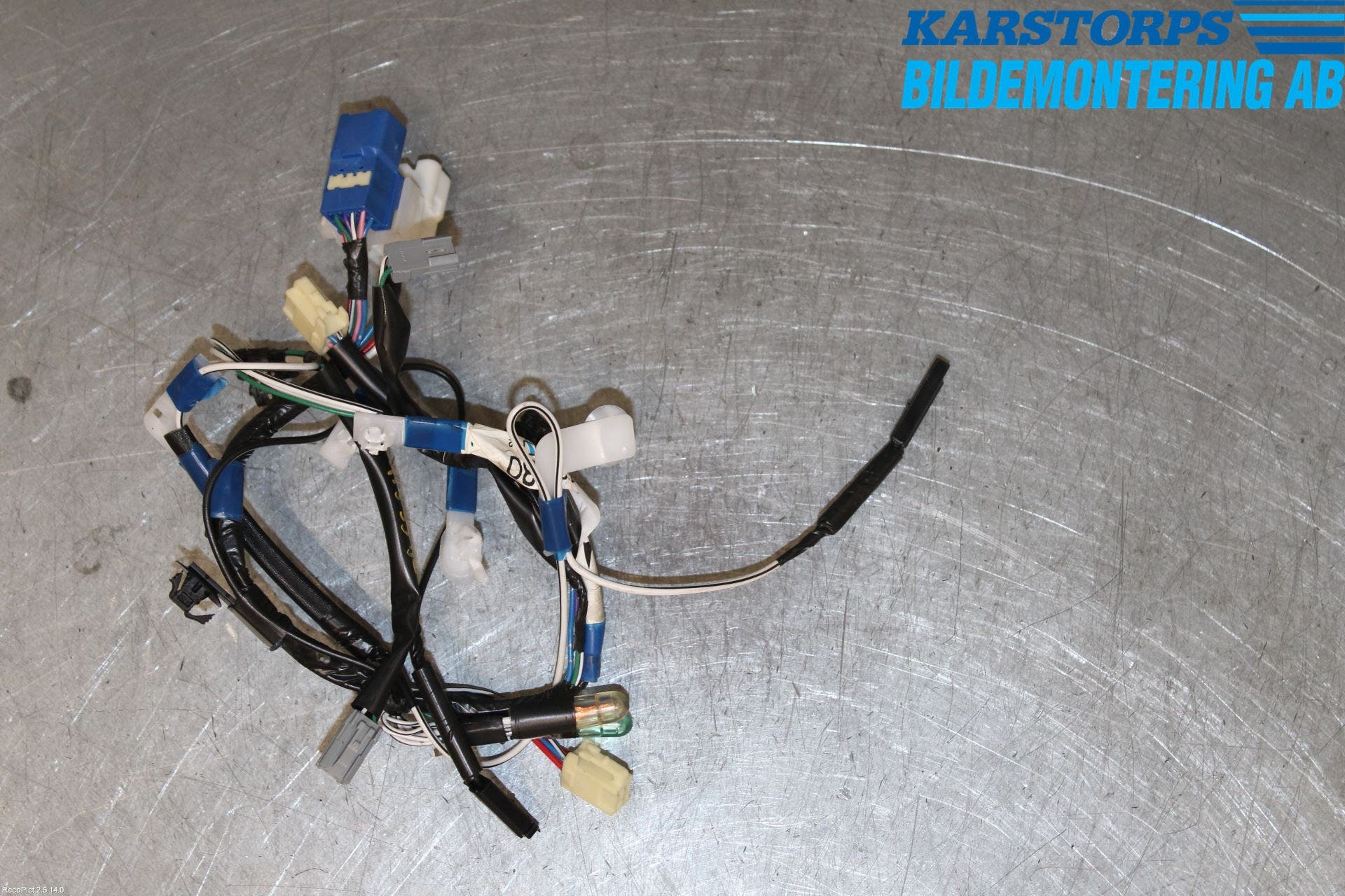 Toyota COROLLA 02-07 Kabelhärva