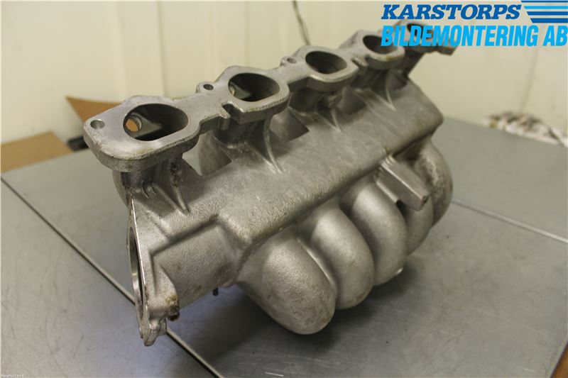 Volvo S60 01-04 Grenrör Insug