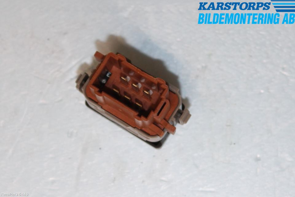 Nissan QASHQAI   07-10 Strömställare Stolvärme