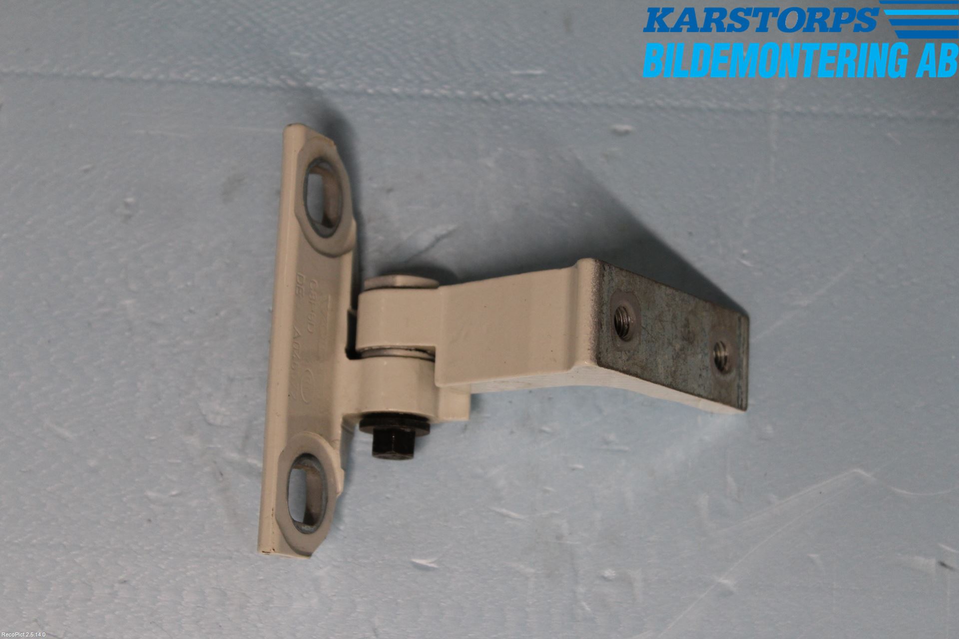 Volvo V60 11-13 Dörrgångjärn