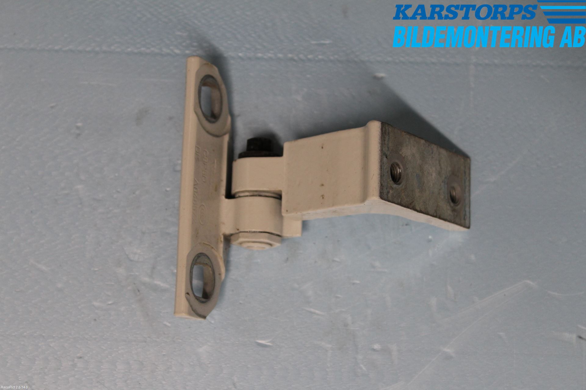 Volvo V60 11-13 Dörrgångjärn