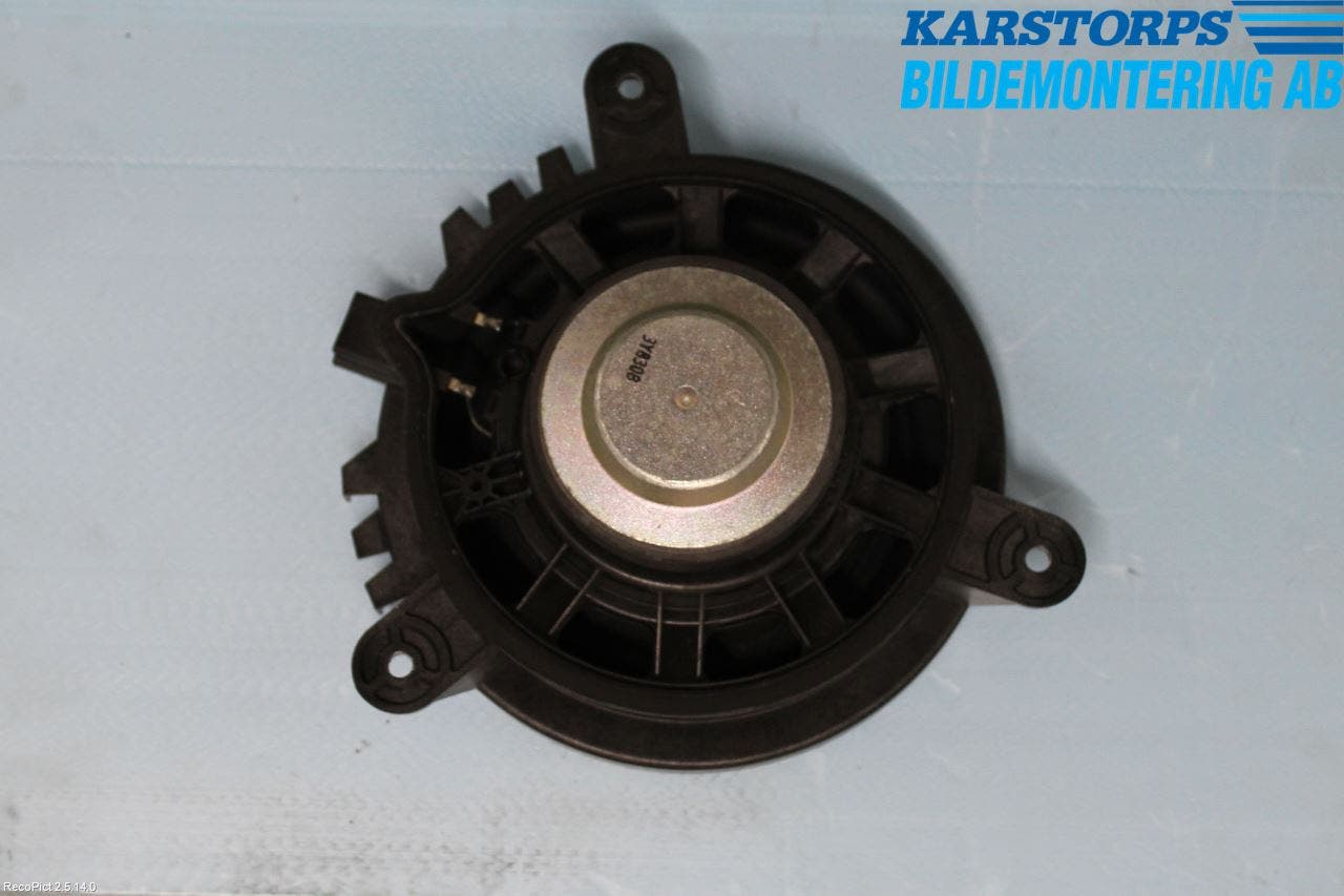 Volvo V70 14-16 Högtalare