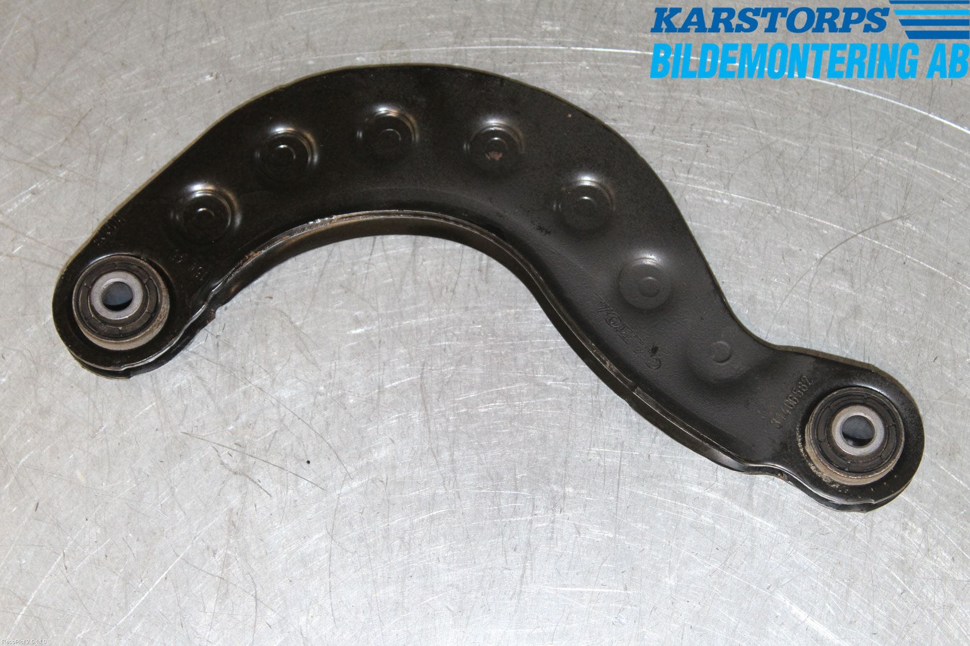 Volvo V40 12-19 Bärarm Bak Övre Höger