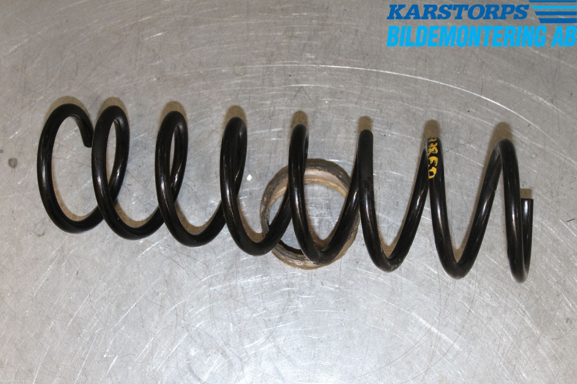 Volvo V40 12-19 Fjäder Bak