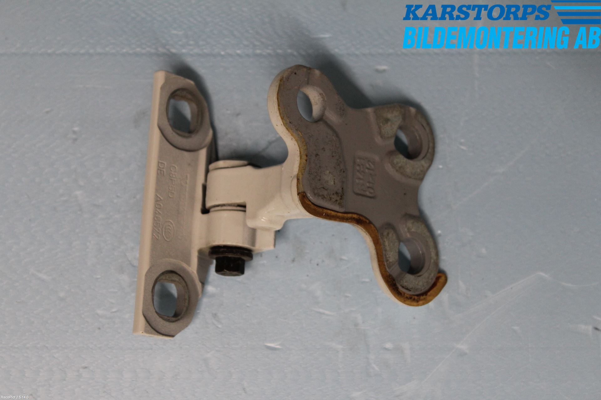 Volvo V60 11-13 Dörrgångjärn