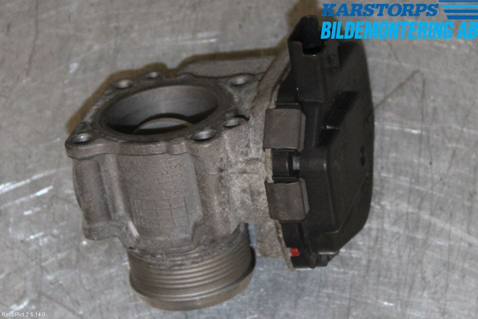 Volvo V60 11-13 Injspjällhus