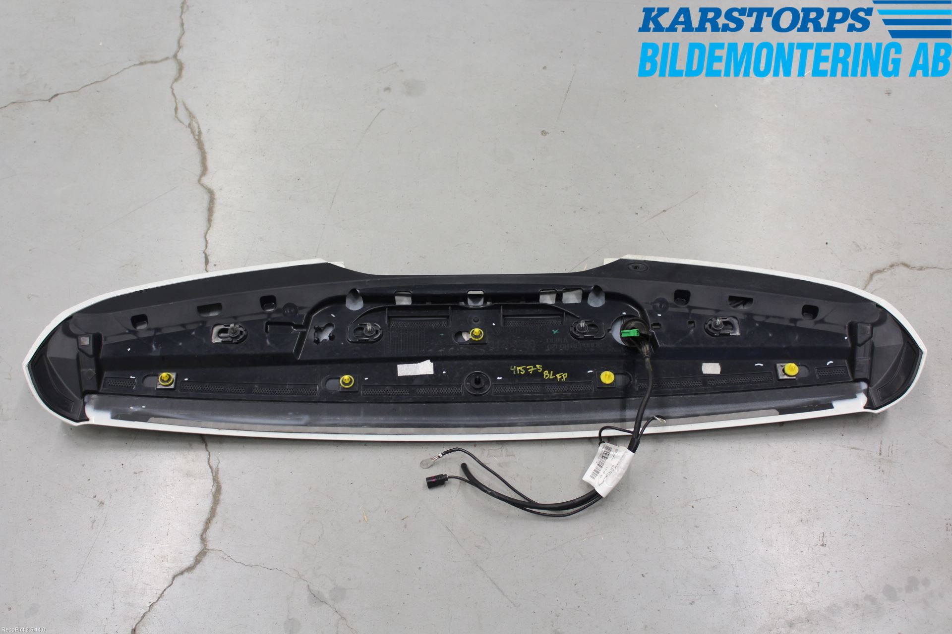 Volvo V60 11-13 Spoiler Baklucka