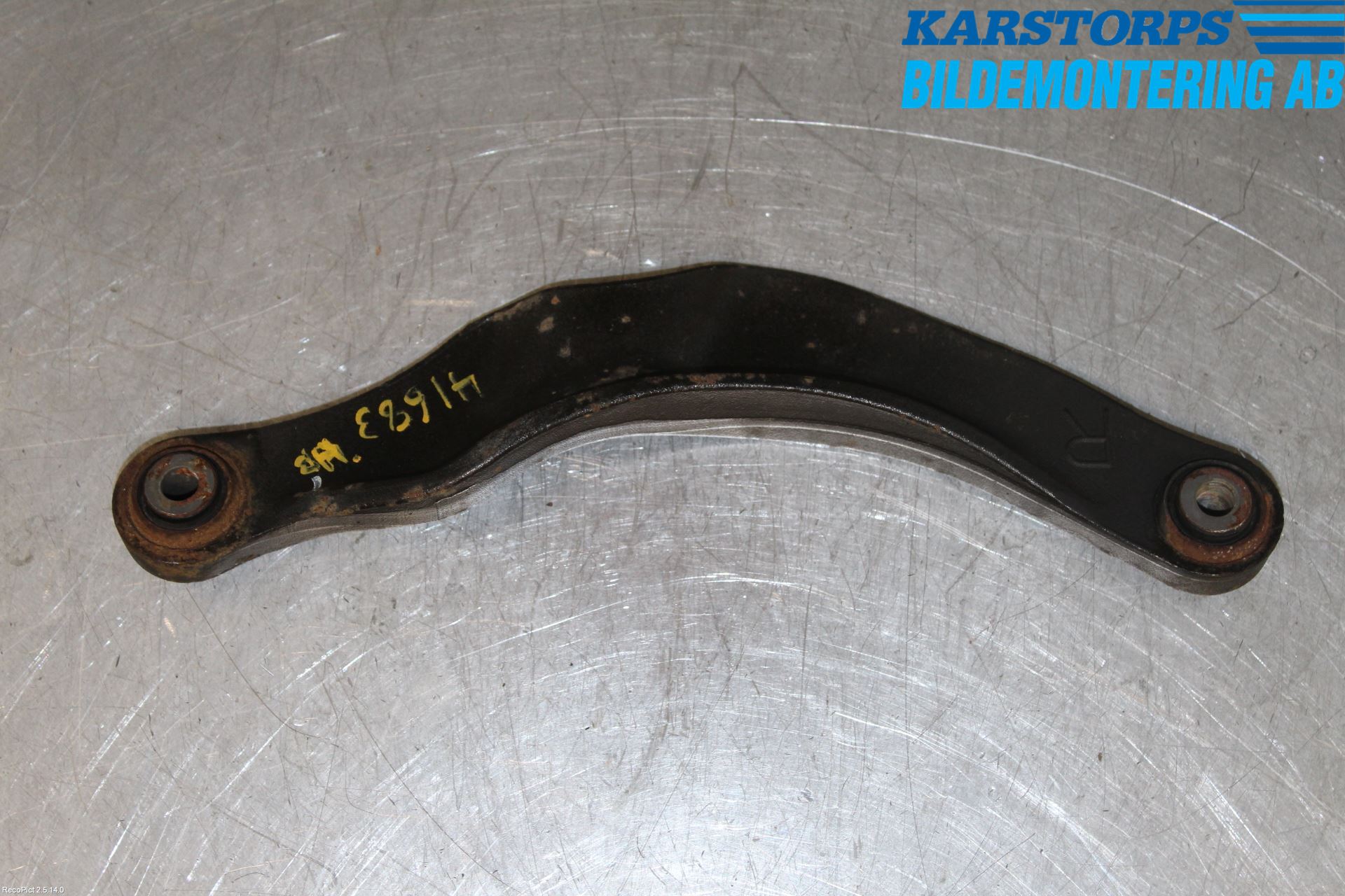 Volvo XC60 14-17 Bärarm Bak Övre Höger