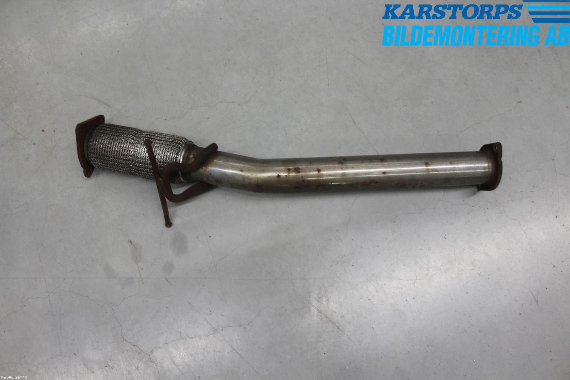 Volvo S60 14-18 Avgas Främre Rör